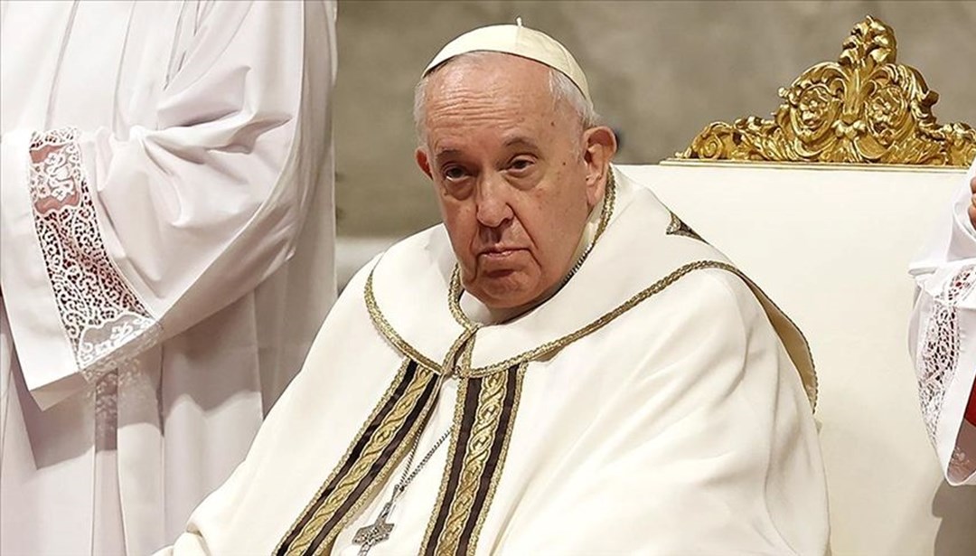 Papa Franciscus: Depremzeler için neler yapabileceğimizi düşünelim